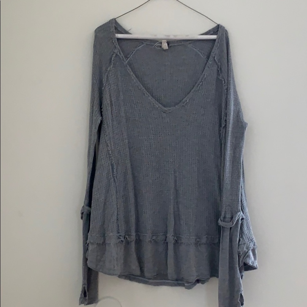 Free people long sleeve soft grey shirt